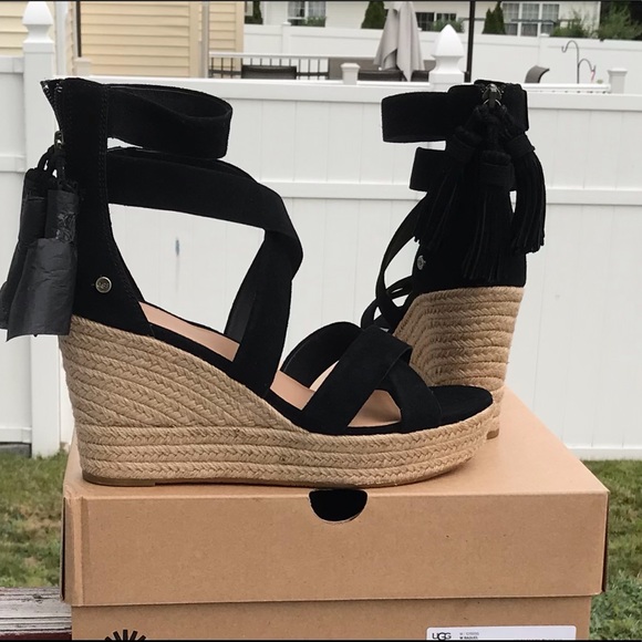 UGG Raquel - Picture 2 of 11